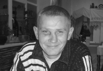 «ПРАВОСЕК, ВЫЛАЗЬ ИЗ ЯМЫ. Затем прозвучал выстрел и крик Андрея Лебедева» «ПРАВОСЕК, ВЫЛАЗЬ ИЗ ЯМЫ. Затем прозвучал выстрел и крик Андрея Лебедева»