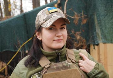 ОЛЕКСАНДРА СТУПАК, ПРИКОРДОННИЦЯ: “КОЛИ ПРИТИСКАЄШСЯ ДО ЗЕМЛІ, ШАНСІВ ВИЖИТИ БІЛЬШЕ” ОЛЕКСАНДРА СТУПАК, ПРИКОРДОННИЦЯ: “КОЛИ ПРИТИСКАЄШСЯ ДО ЗЕМЛІ, ШАНСІВ ВИЖИТИ БІЛЬШЕ”